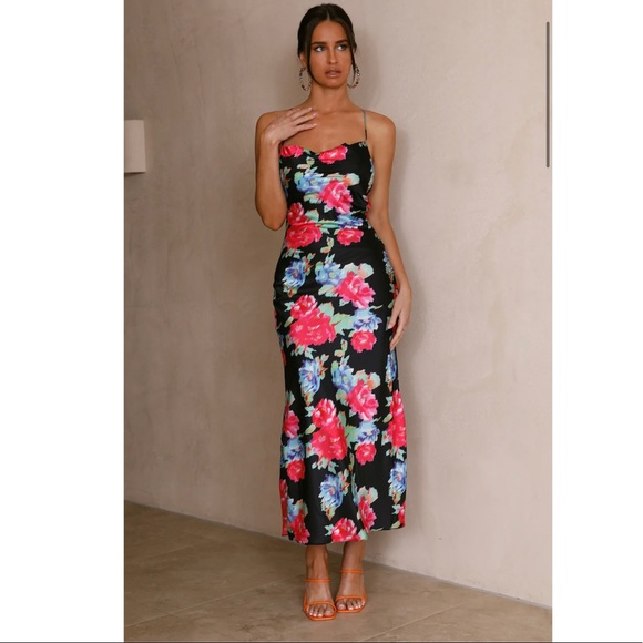 Hello Molly Blooming Light MIDI Dress Floral - Picture 1 of 4